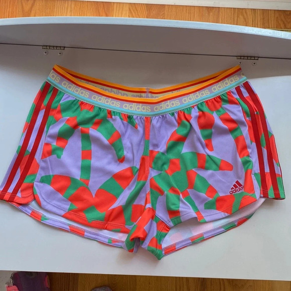Farm Rio x Adidas Collaboration Pacer 3-Stripe Knit Shorts Bright Pattern Medium - Picture 6 of 9